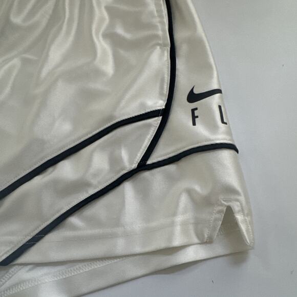 Vintage Nike Fly Crossover Basketball Shorts SHINY White Training Retro Y2K - Picture 2 of 10